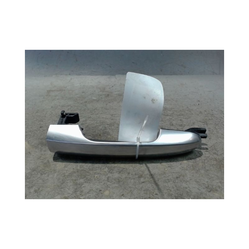POIGNEE EXTERIEURE PORTE AVANT DROIT FIAT 500 2007-