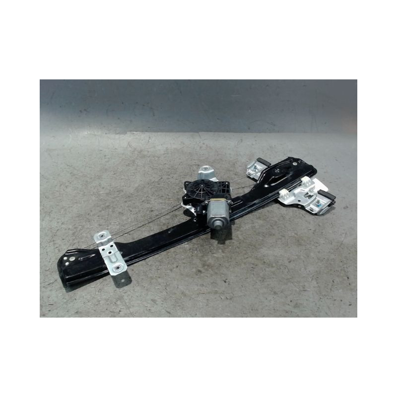 MECANISME+MOTEUR LEVE-GLACE AVANT DROIT CHEVROLET TRAX