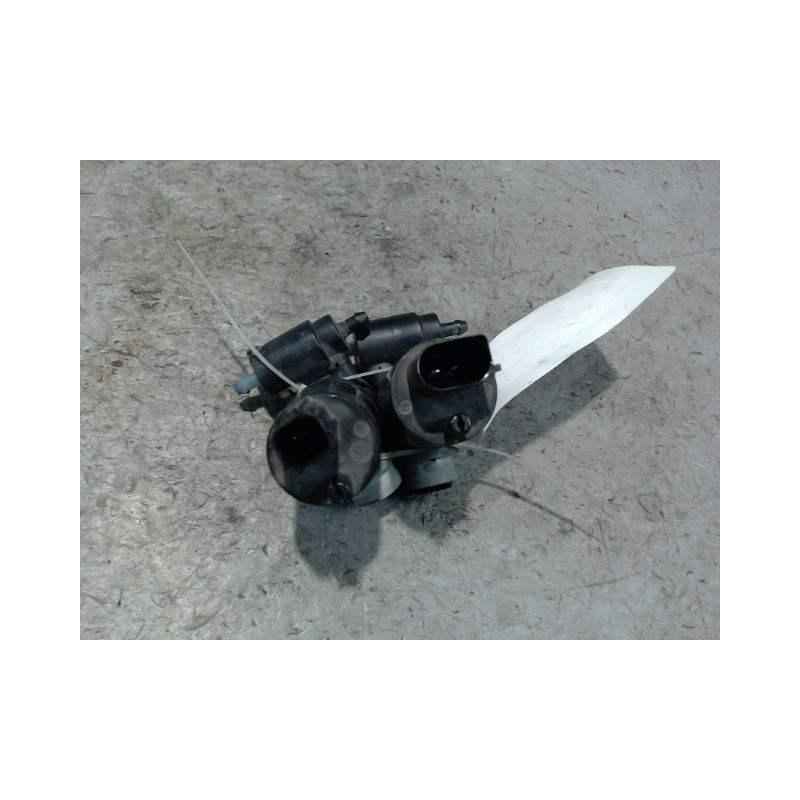 POMPE LAVE-GLACE AVANT LAND ROVER RANGE SPORT