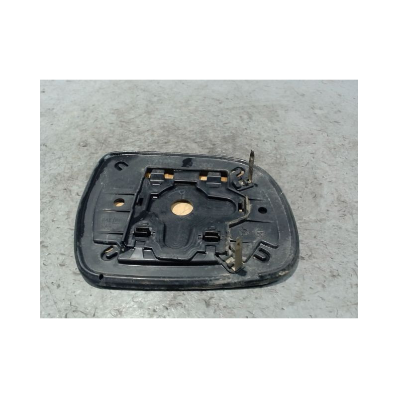 GLACE RETROVISEUR EXT G TOYOTA HILUX SIMPLE CABINE 2006-