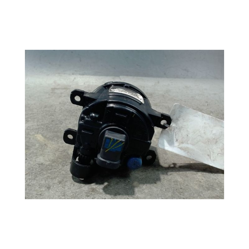 PHARE ANTIBROUILLARD AVANT GAUCHE JEEP CHEROKEE 2004-