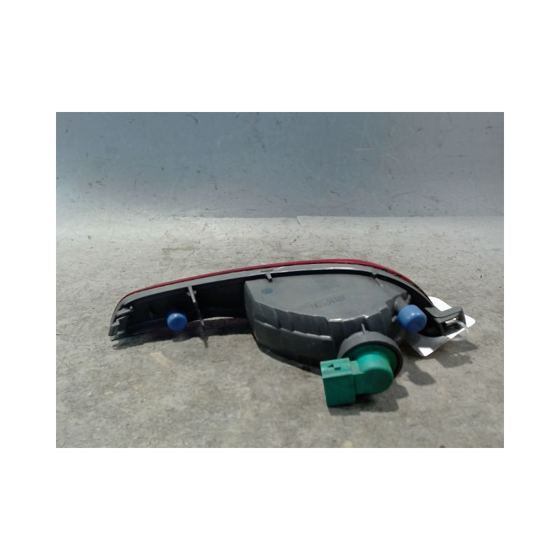 FEU BROUILLARD ARRIERE GAUCHE JEEP CHEROKEE 2004-