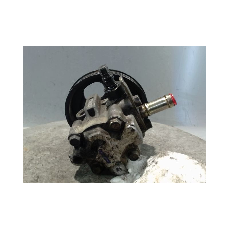 POMPE DIRECTION ASSISTEE MITSUBISHI L200