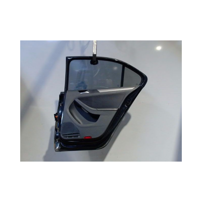 PORTE ARRIERE DROIT VOLKSWAGEN JETTA 2005-