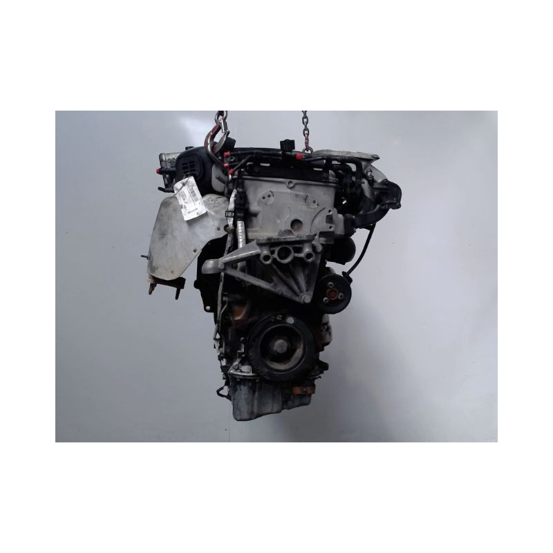 MOTEUR ESSENCE VOLKSWAGEN NEWBEETLE 2.3 V5