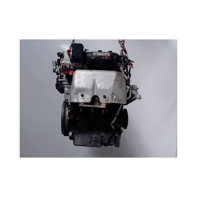 MOTEUR ESSENCE VOLKSWAGEN NEWBEETLE 2.3 V5