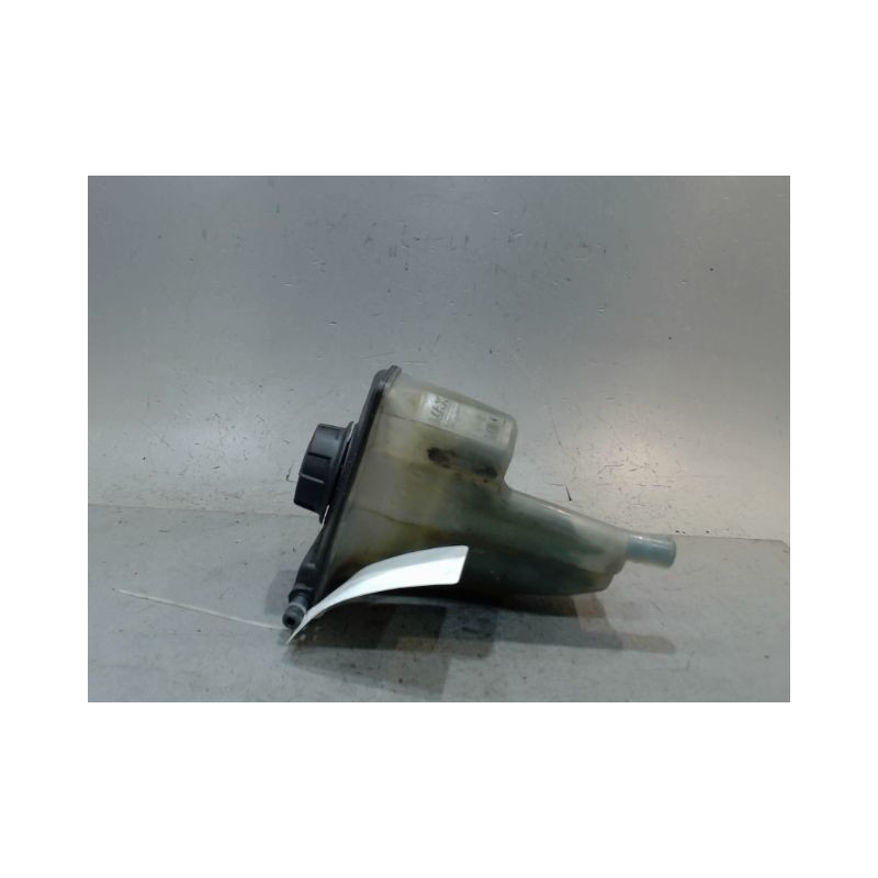 VASE EXPANSION VOLVO S40