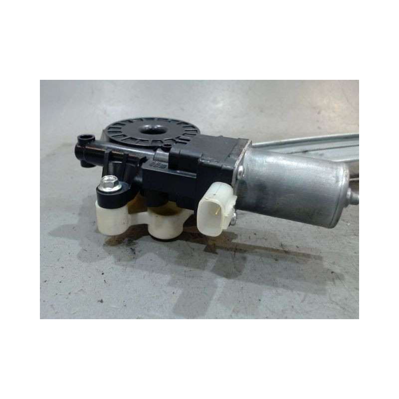 MECANISME+MOTEUR LEVE-GLACE AVANT DROIT SUZUKI CELERIO