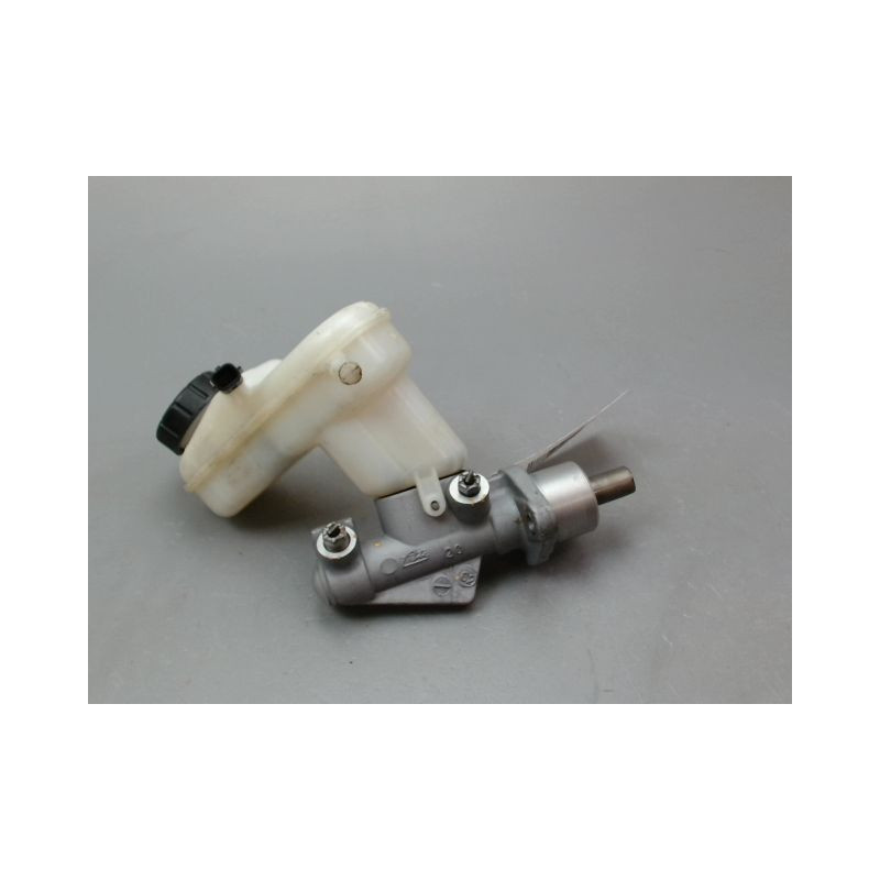 MAITRE CYLINDRE RENAULT TWINGO II Phase 2 2011-2014