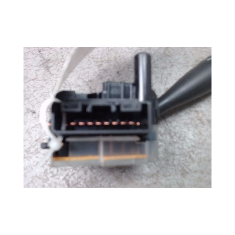 COMMANDE ESSUIE GLACE DAIHATSU TREVIS