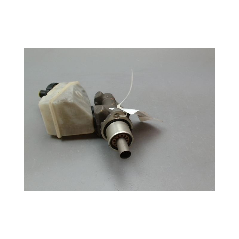 MAITRE CYLINDRE RENAULT CLIO II Phase 2 2001-2006