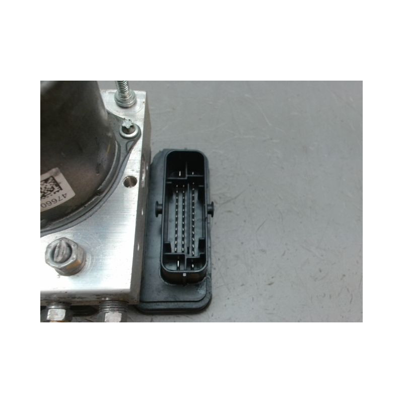 UNITE HYDRAULIQUE ABS RENAULT CLIO