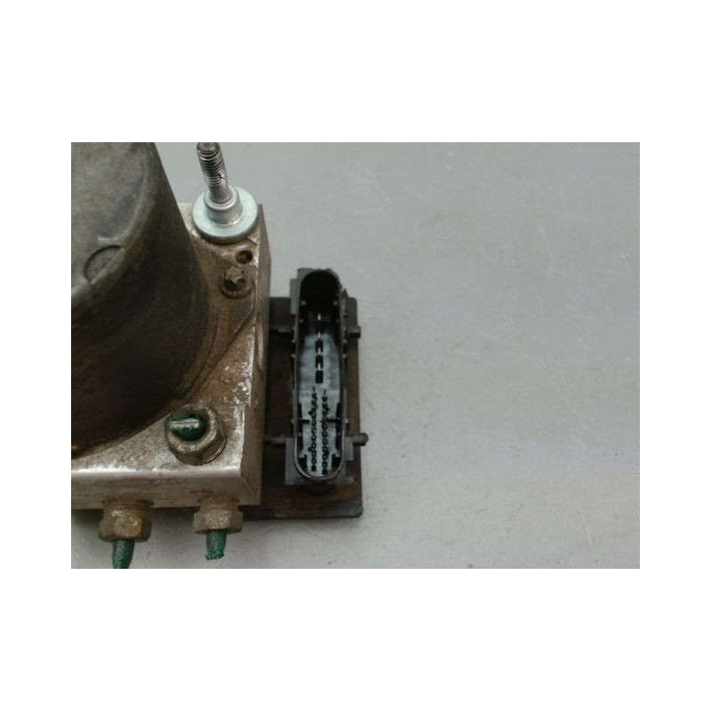 UNITE HYDRAULIQUE ABS OPEL CORSA III Phase 2 (C) 2003-2006