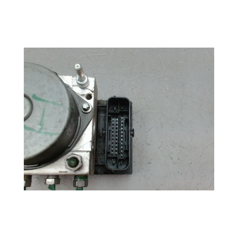 UNITE HYDRAULIQUE ABS DACIA DUSTER BREAK Phase 1 2010-2013