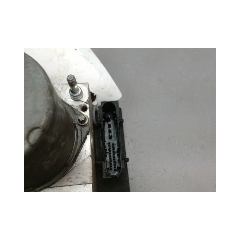 UNITE HYDRAULIQUE ABS NISSAN QASHQAI BREAK I Phase 1 2007-2010