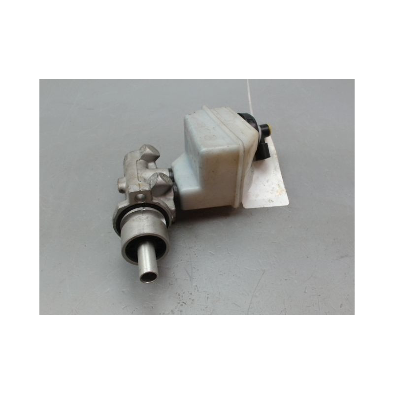 MAITRE CYLINDRE RENAULT TWINGO I Phase 3 2000-2007