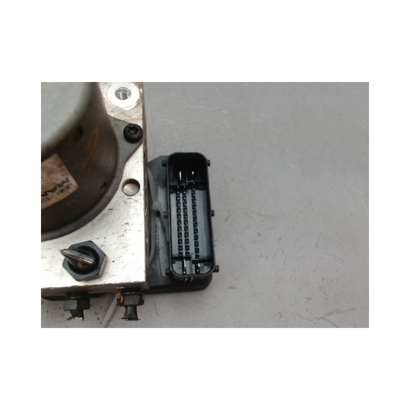 UNITE HYDRAULIQUE ABS KIA SPORTAGE BREAK III PHASE 1 2010-2014