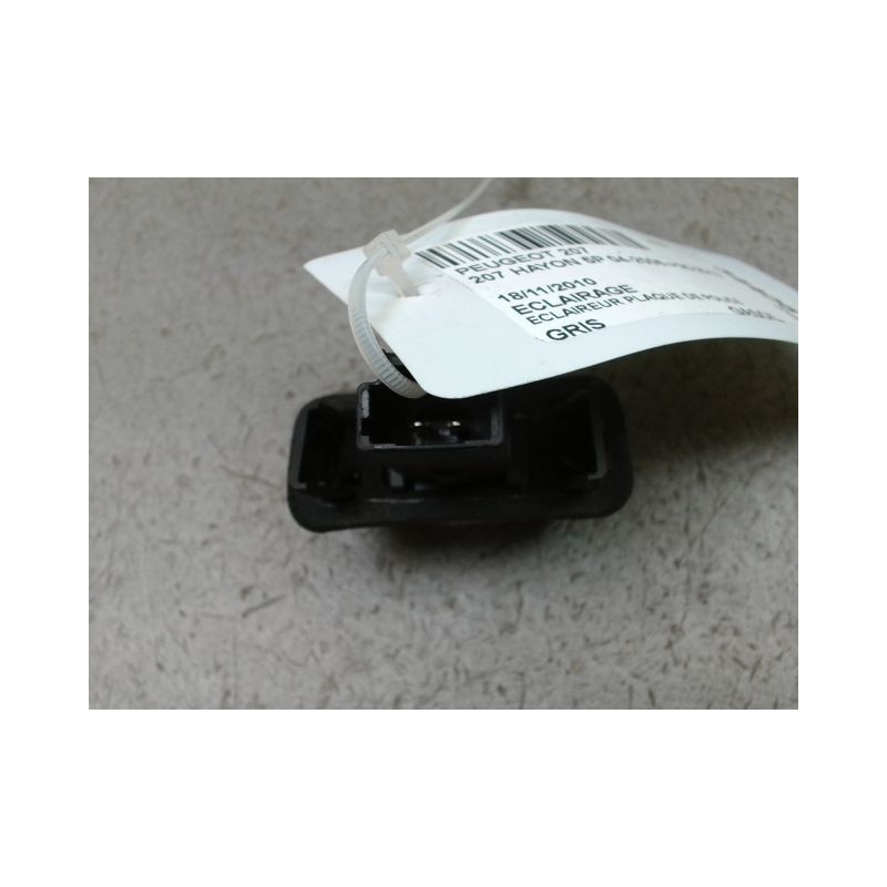 ECLAIREUR PLAQUE DE POLICE PEUGEOT 207 2006-2013