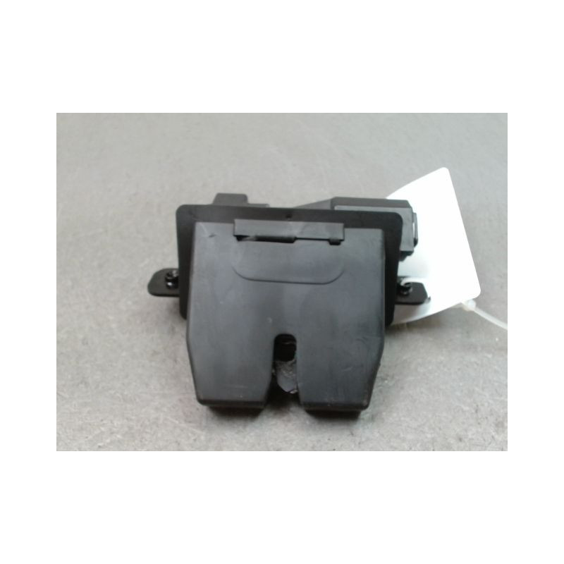 SERRURE HAYON  FORD FIESTA VI Phase 1 2008-2012