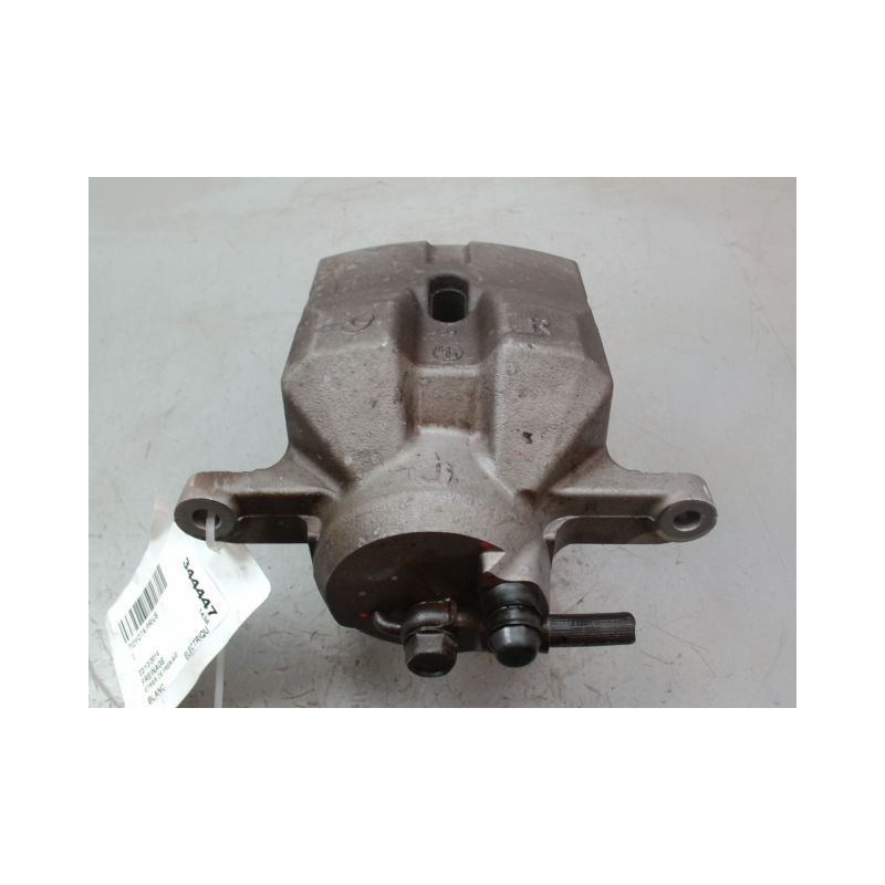 ETRIER DE FREIN AVANT DROIT TOYOTA PRIUS 2004-