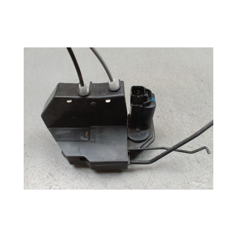 SYSTEME CONDAMNATION AVANT GAUCHE HYUNDAI I 10 I Phase 1 2008-2010