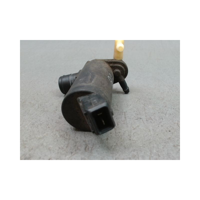 POMPE LAVE-GLACE AVANT FORD FIESTA V Phase 1 2002-2005