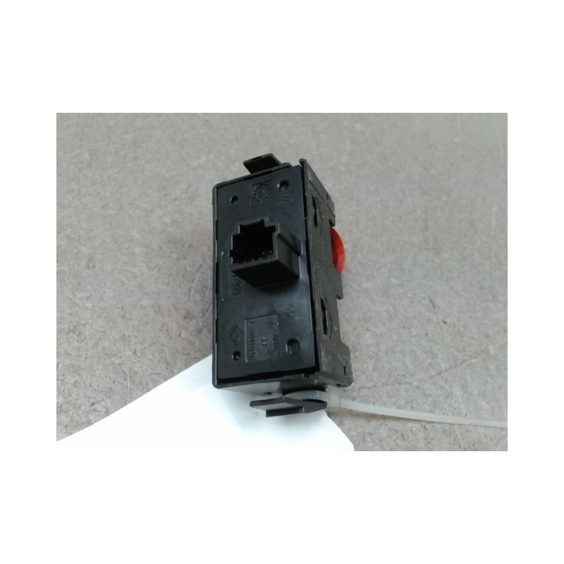 BOUTON DE WARNING RENAULT KANGOO EXPRESS II Phase 2 2013-...