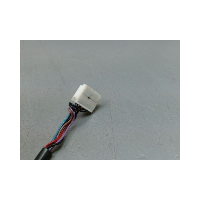 RETROVISEUR EXTERIEUR ELECTRIQUE DROIT TOYOTA AVENSIS VERSO 01-03