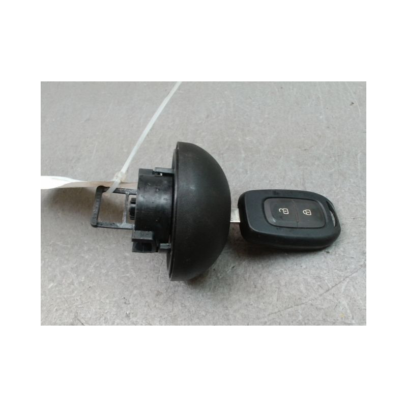 BOUCHON RESERVOIR A CARBURANT DACIA DUSTER 2010-