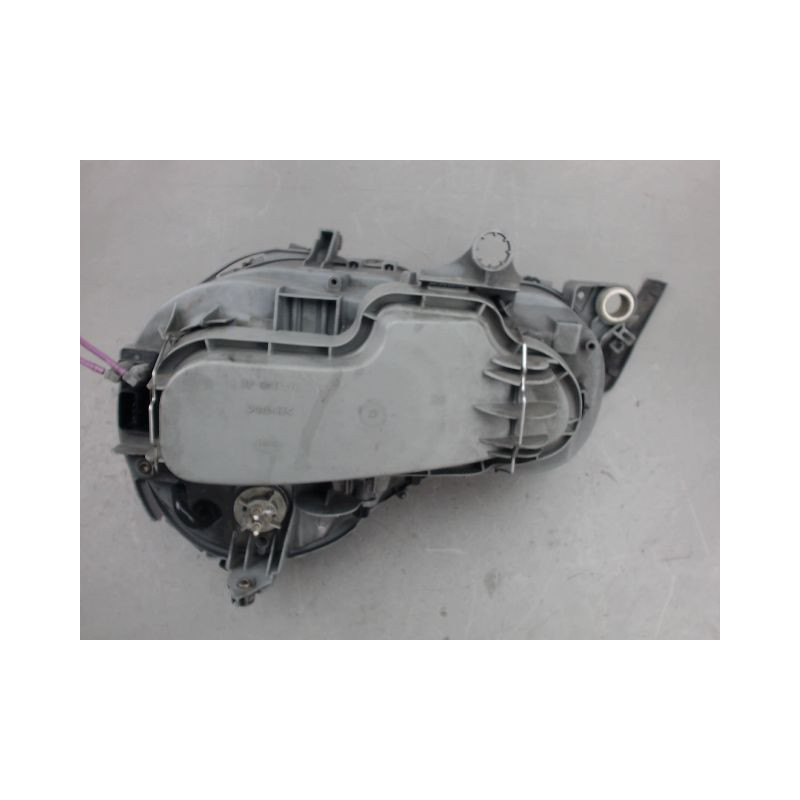 PHARE DROIT MERCEDES CLASSE E 95-99