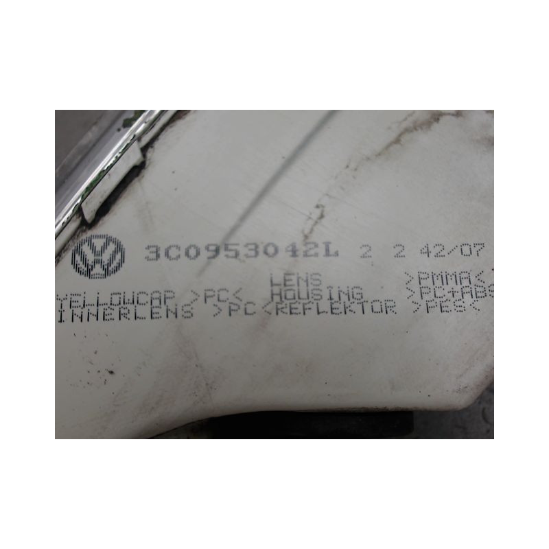 CLIGNOTANT DROIT VOLKSWAGEN PASSAT