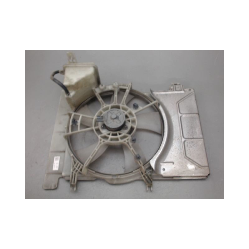 MOTEUR VENTILATEUR RADIATEUR TOYOTA YARIS