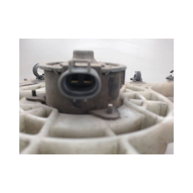 MOTEUR VENTILATEUR RADIATEUR TOYOTA YARIS