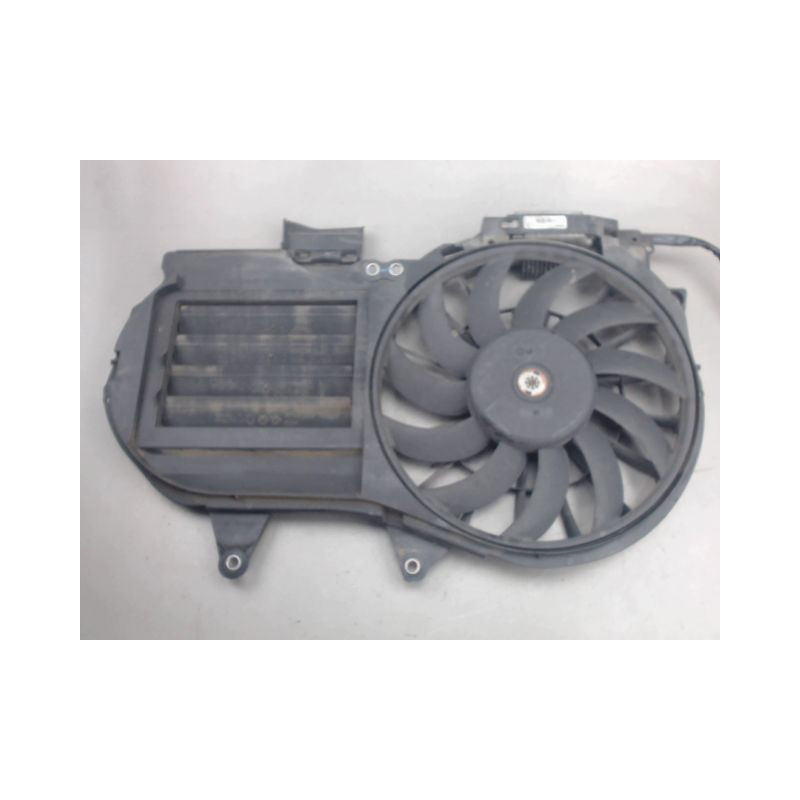 MOTEUR VENTILATEUR RADIATEUR AUDI A4