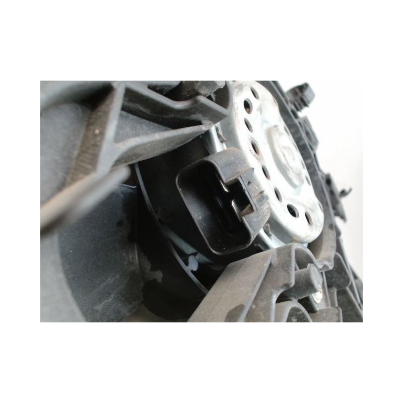 MOTEUR VENTILATEUR RADIATEUR OPEL COMBO