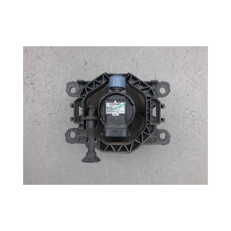 PHARE ANTIBROUILLARD AVANT DROIT RENAULT CLIO