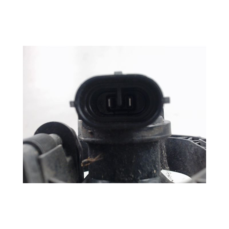 PHARE ANTIBROUILLARD AVANT DROIT RENAULT CLIO