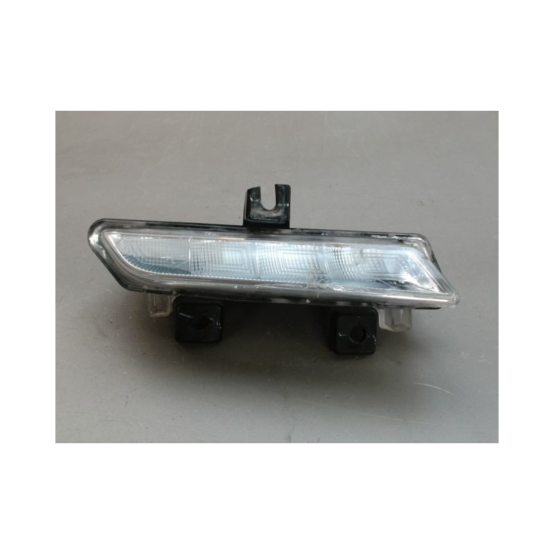 FEUX POSITION DROIT RENAULT CLIO