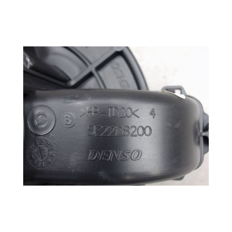 MOTEUR VENTILATEUR CHAUFFAGE CITROEN C4