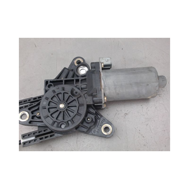 MECANISME LEVE-GLACE AVANT DROIT PEUGEOT 306