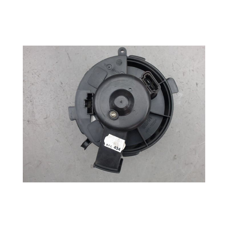 MOTEUR VENTILATEUR CHAUFFAGE PEUGEOT 307