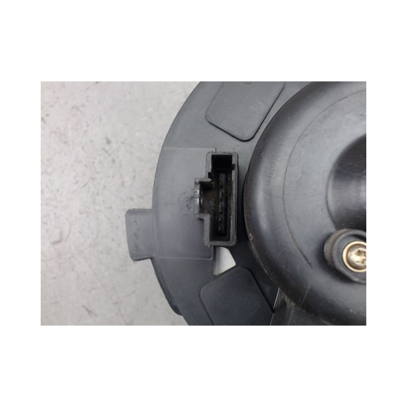 MOTEUR VENTILATEUR CHAUFFAGE PEUGEOT 307