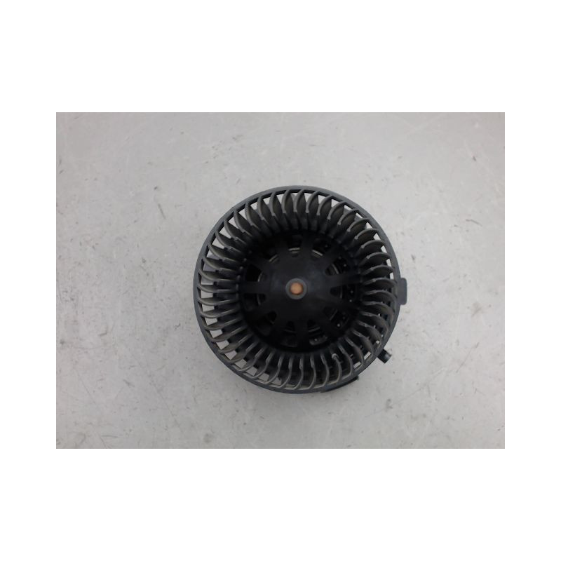 MOTEUR VENTILATEUR CHAUFFAGE PEUGEOT 307