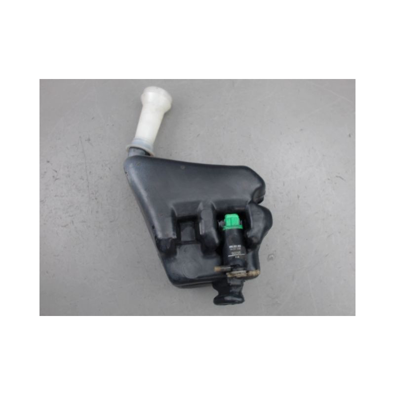 RESERVOIR LAVE-GLACE AVANT CITROEN SAXO