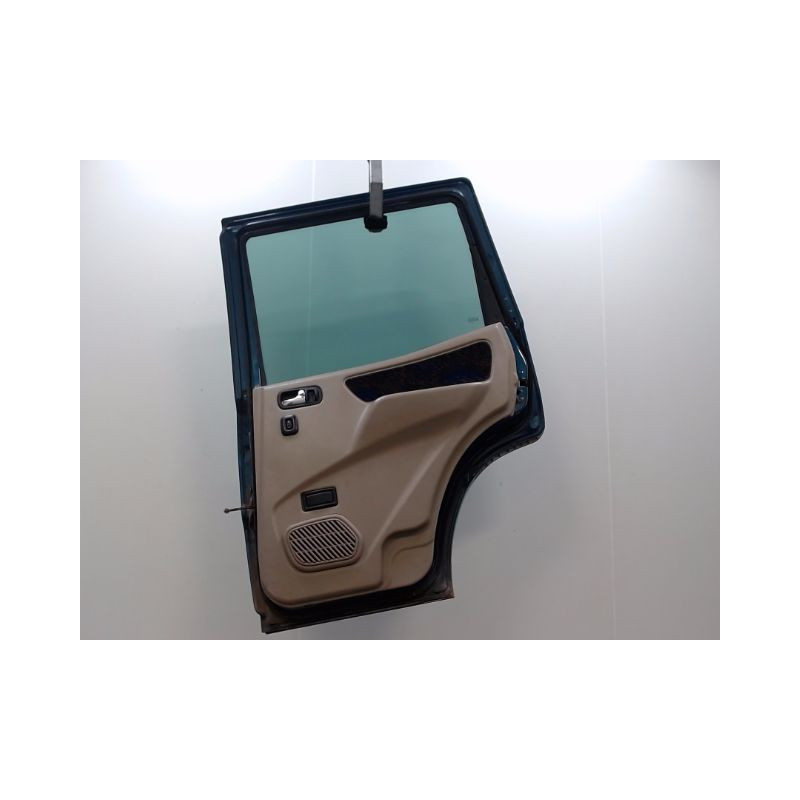 PORTE ARRIERE DROIT NISSAN TERRANO II 99-2002