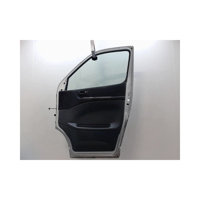 PORTE AVANT DROIT TOYOTA HI-ACE