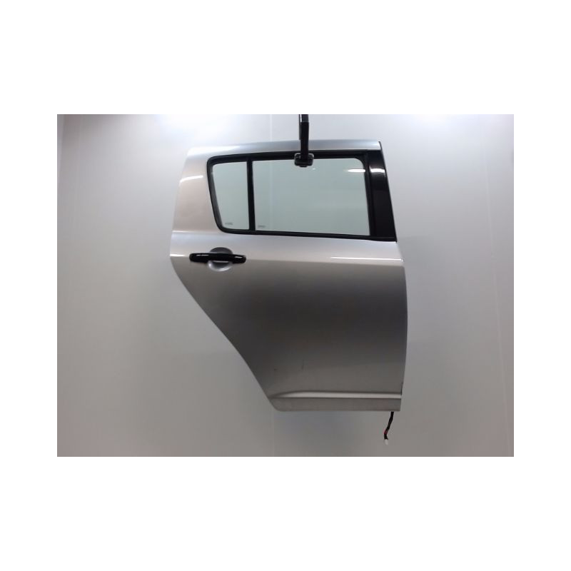 PORTE ARRIERE DROIT SUZUKI SWIFT III 2005-2011