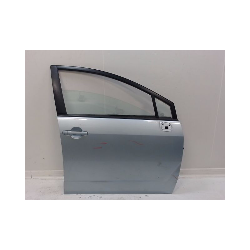 PORTE AVANT DROIT TOYOTA COROLLA VERSO 2004-2007
