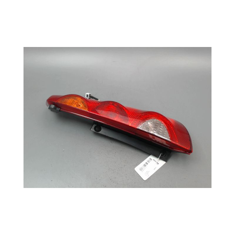 FEU ARRIERE DROIT NISSAN NOTE I Phase 1 2006-2009
