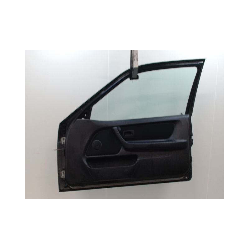 PORTE AVANT DROIT B.M.W. SERIE 3 COMPACT IV PHASE 1 (E46) 2001-2003
